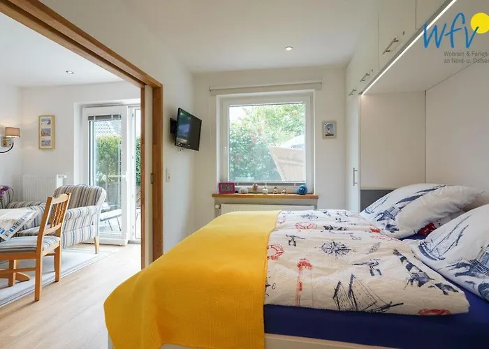 Haus Rheiderland Casita 公寓